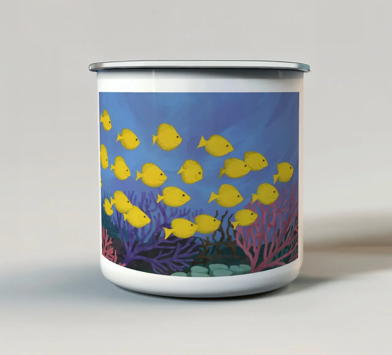 Poisson jaune flottant mug en émail de Silk Palette
