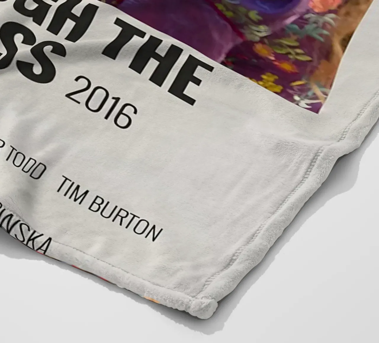 ALICE THROUGH THE LOOKING GLASS 2016 coperta in pile da MVFminimalist