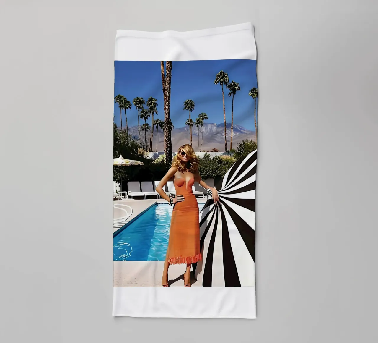 donne cool Pool Side Slim Aaron asciugamano da bagno da Slim Aarons Vintage