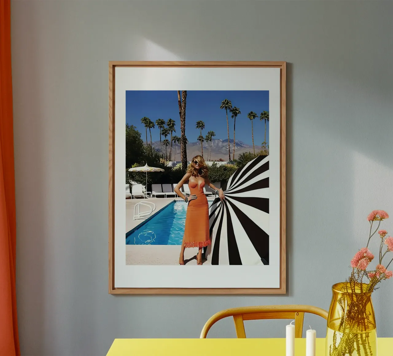 donne cool Pool Side Slim Aaron alluminio dibond da Slim Aarons Vintage
