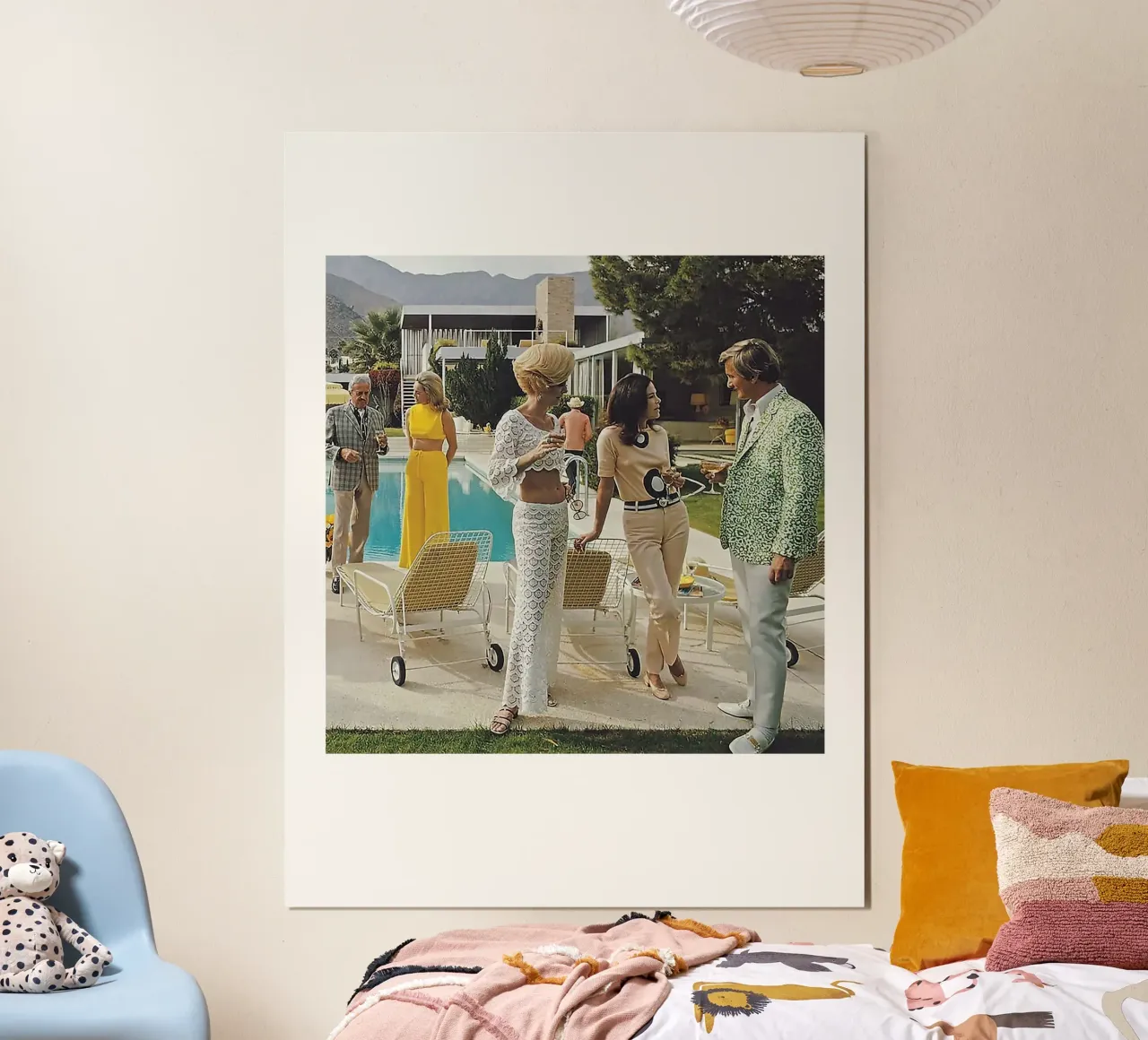 stile glamour poster con telaio in plastica da Slim Aarons Vintage
