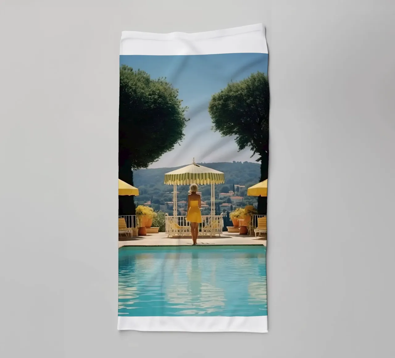 Retro 60's Style 'Cannes Pool Handtuch von Slim Aarons Vintage