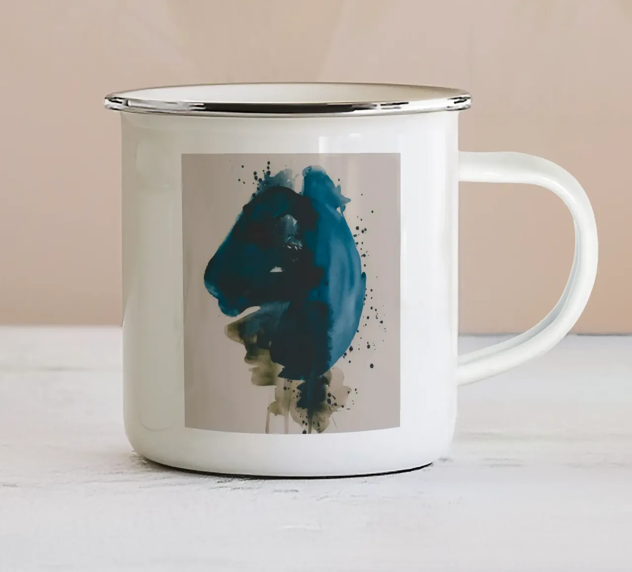 Sguardo di bestia ceruleo tazza in smalto da Dream Spectrum