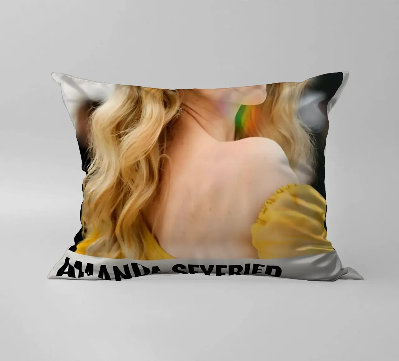 AMANDA SEYFRIED cuscino da MVFminimalist