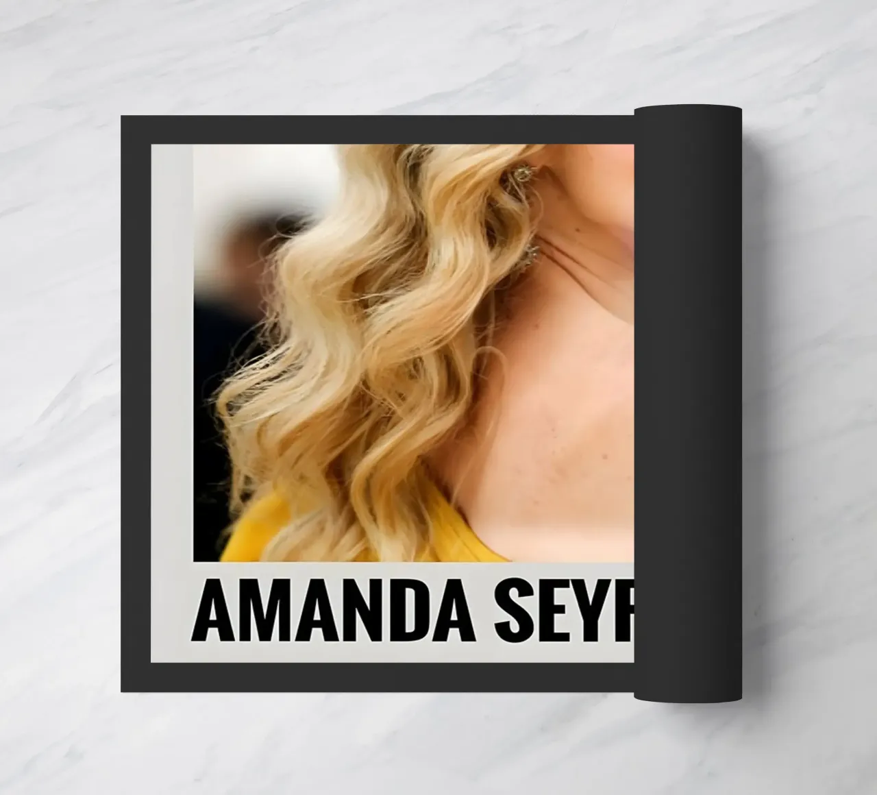 AMANDA SEYFRIED zerbino da MVFminimalist