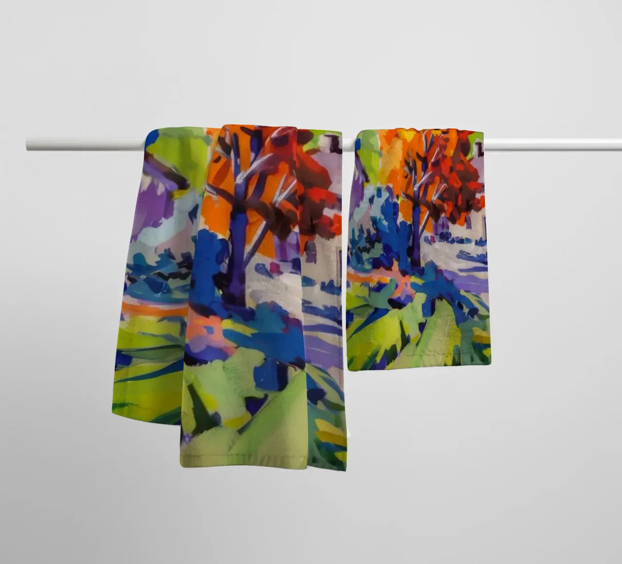Corsia d'autunno in fiamme asciugamano da bagno da Celestial Harmony