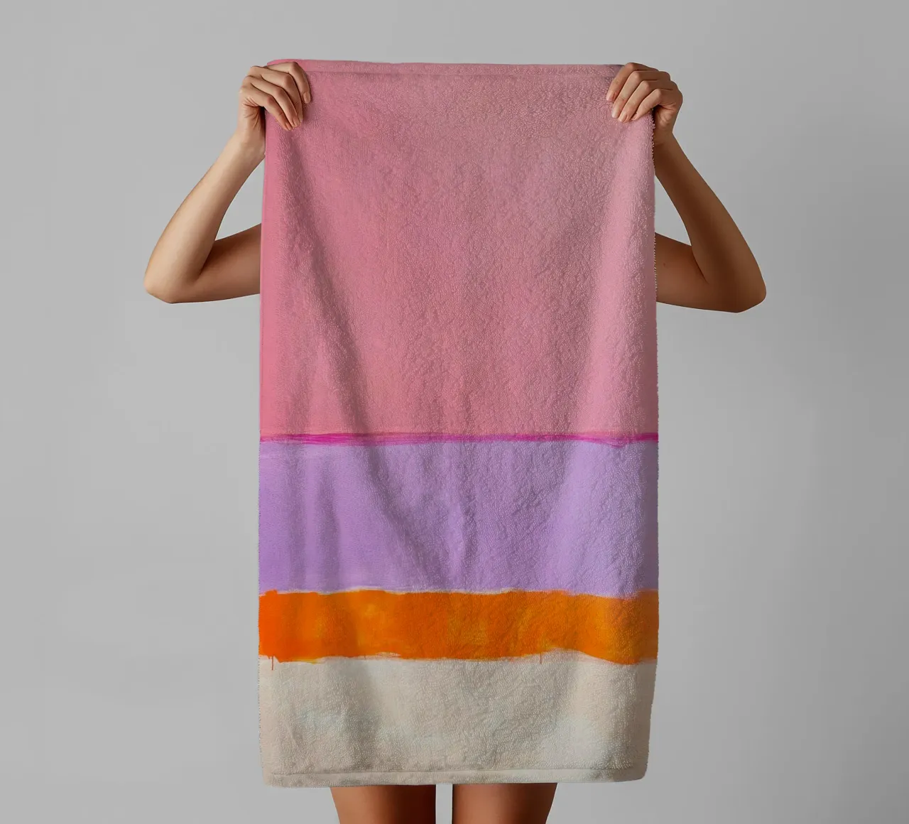 Linea astratta in rosa e arancione asciugamano da bagno da Euphoria Theresa