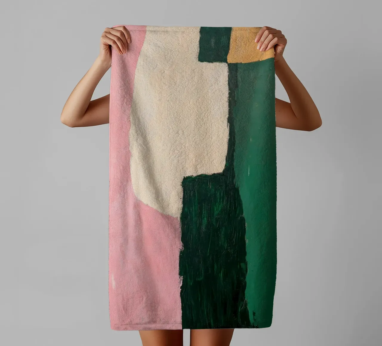 Forme astratte in verde, rosa e giallo asciugamano da bagno da Euphoria Theresa