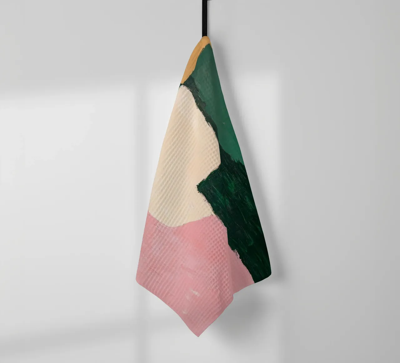 Formes abstraites en vert, rose & jaune torchon de Euphoria Theresa