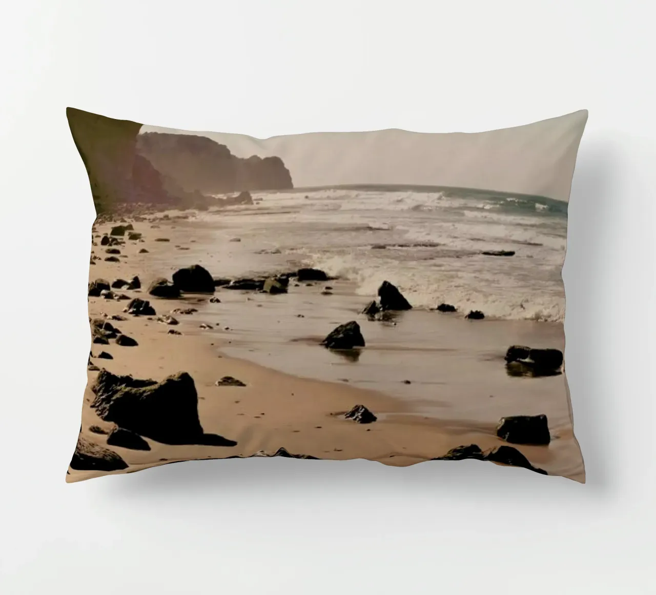 Hazy Mornings At The Beach cuscino da Sebastian Hilgetag