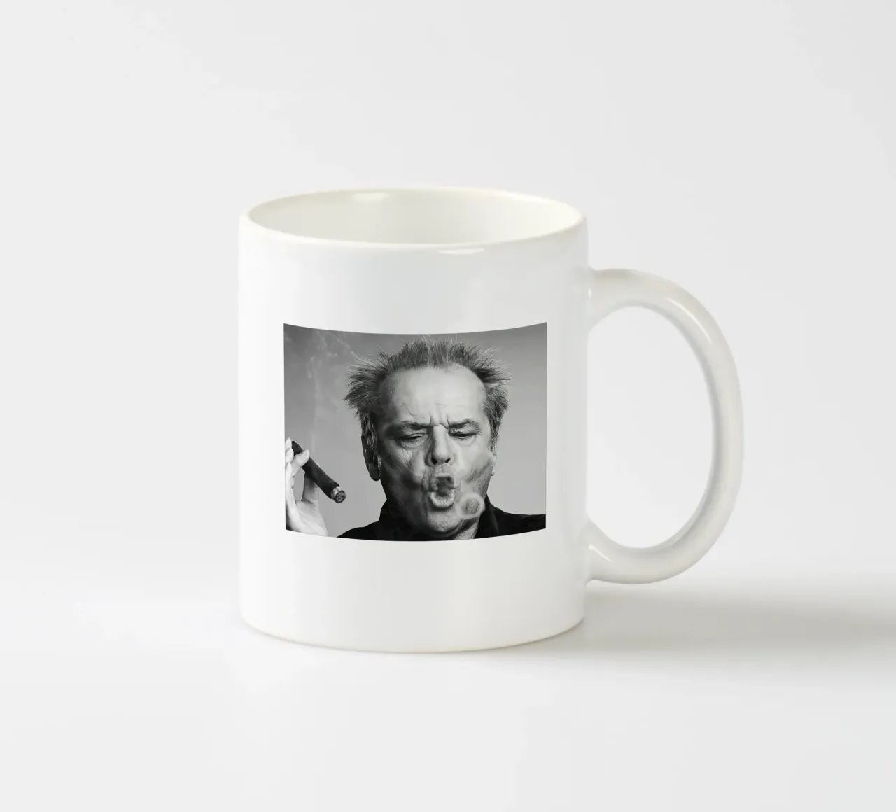 Jack Nicholson, sigaro, anelli di fumo, tazza in ceramica da Black And White