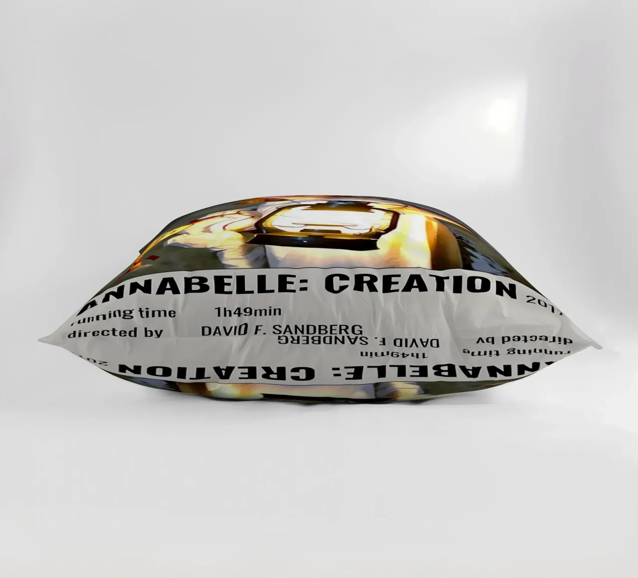 ANNABELLE CREATION 2017 cuscino da MVFminimalist