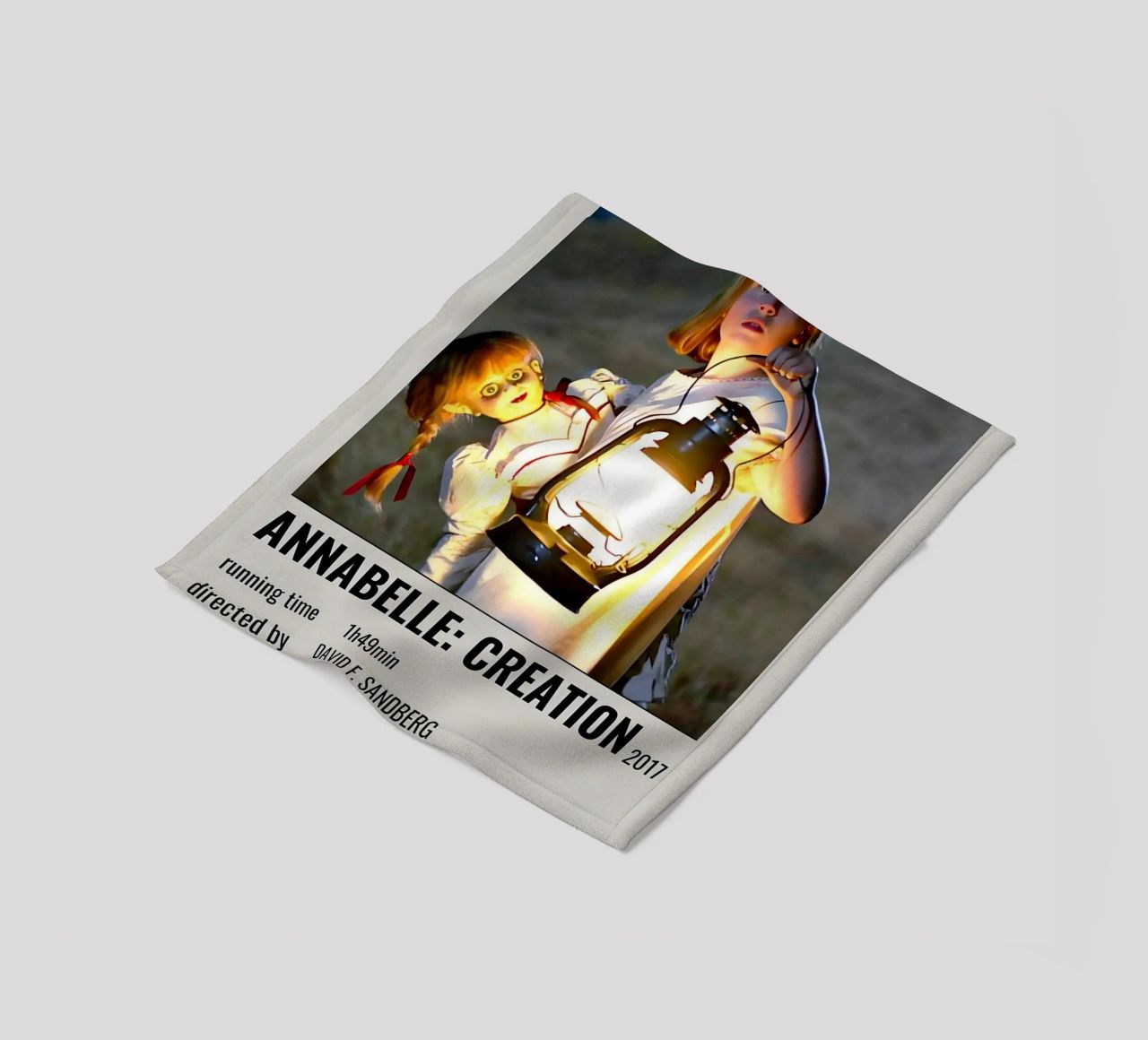 ANNABELLE CREATION 2017 coperta in pile da MVFminimalist