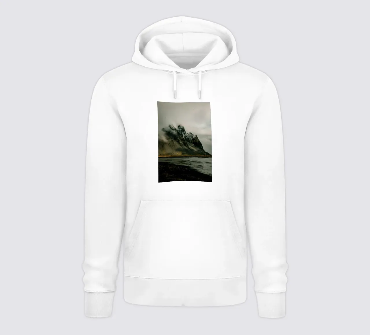 nuvole di montagna felpa con cappuccio da Earthly Visions