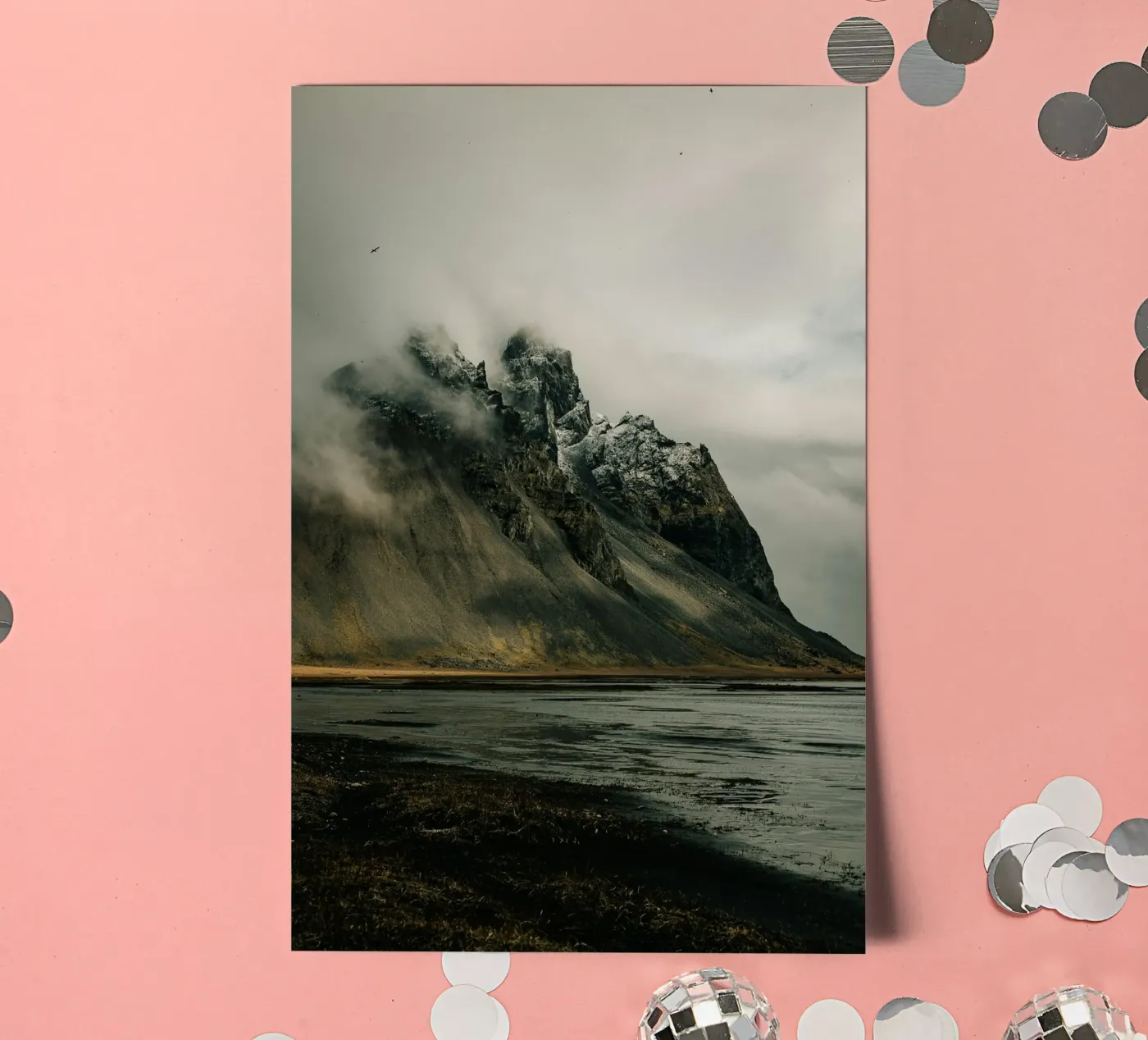 mountain clouds foglio adesivo da Earthly Visions