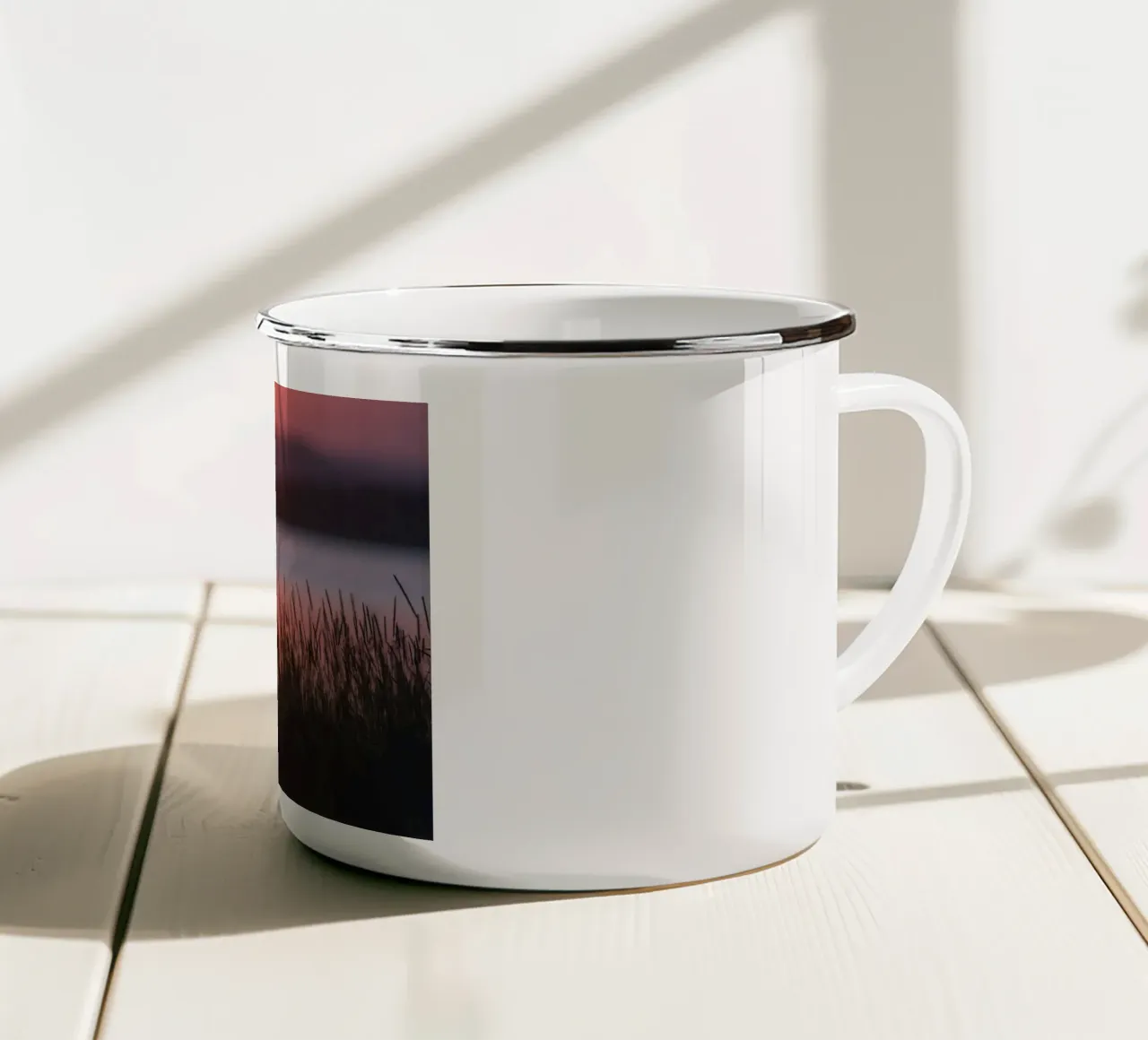 silhouette del tramonto tazza in smalto da Earthly Visions