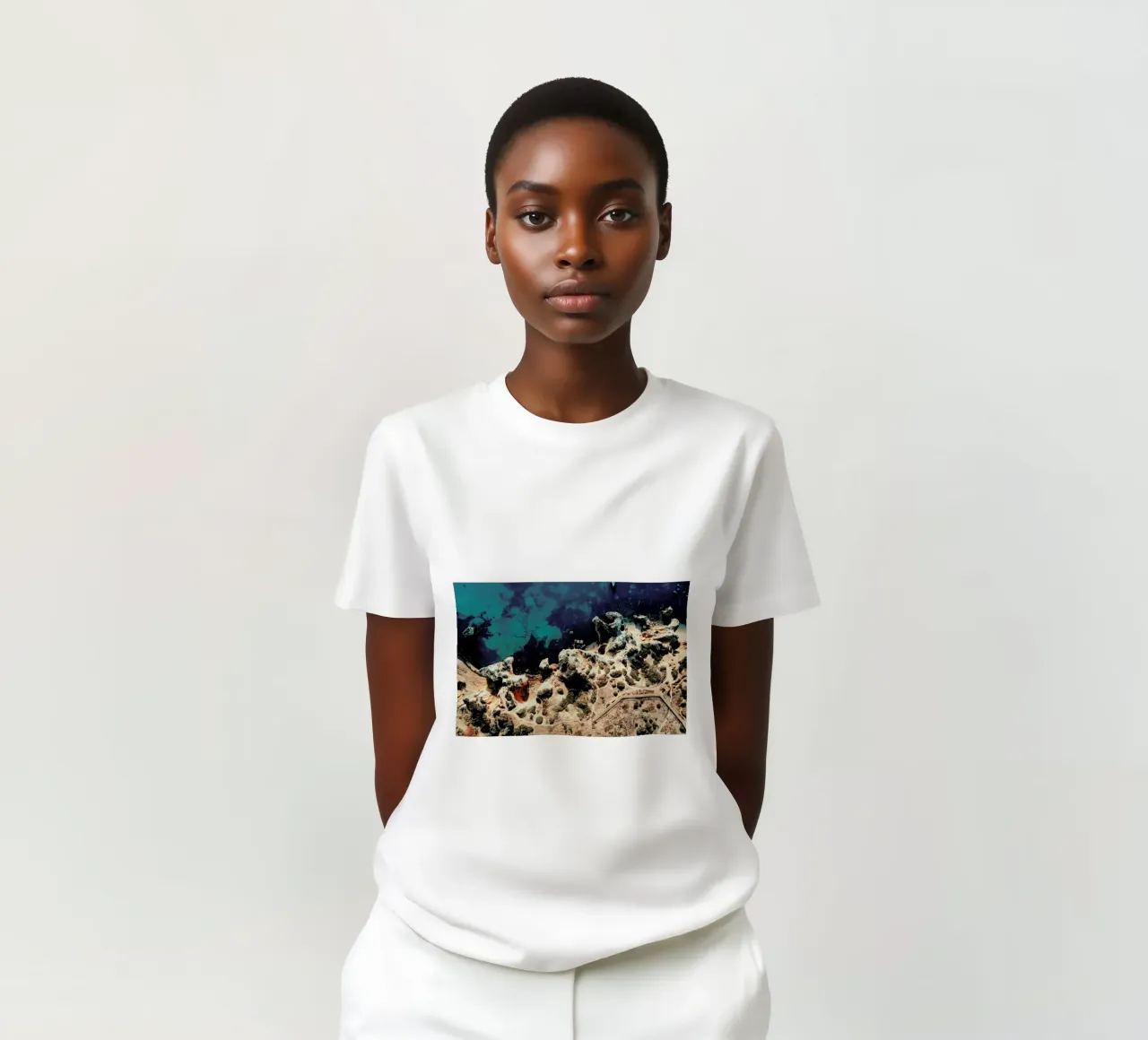 Rocky Coast Line Lagos t-shirt da Sebastian Hilgetag