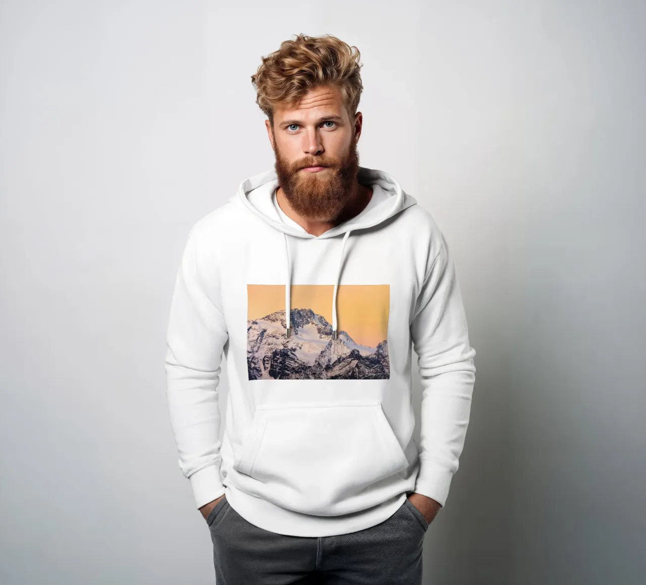 neve di montagna felpa con cappuccio da Earthly Visions