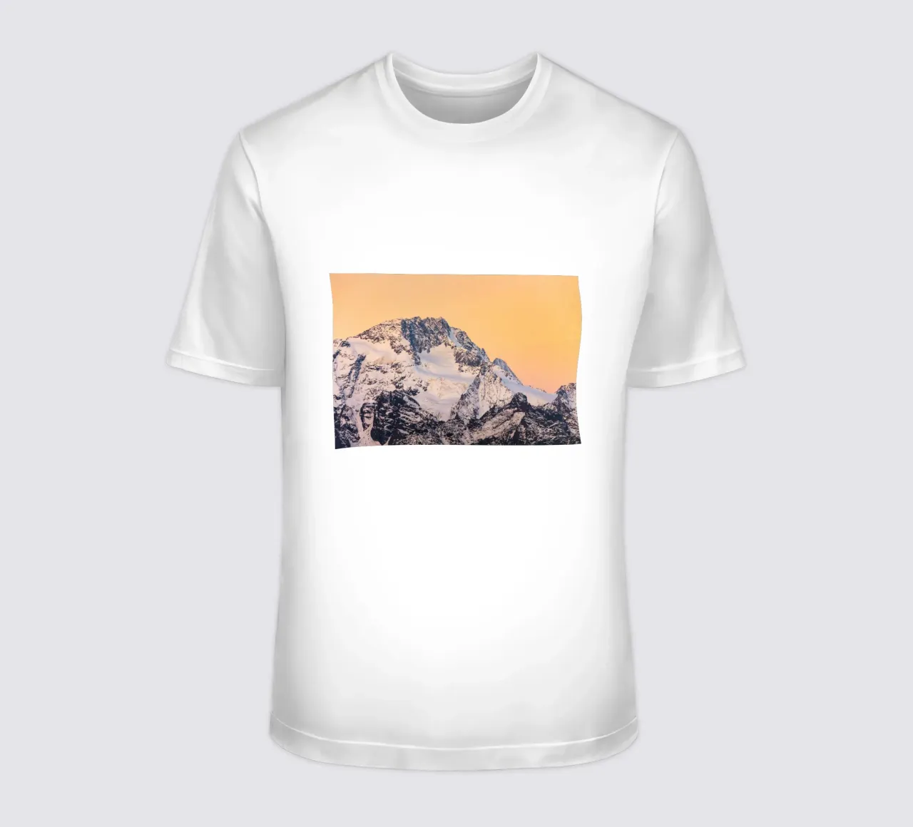 neve di montagna t-shirt da Earthly Visions