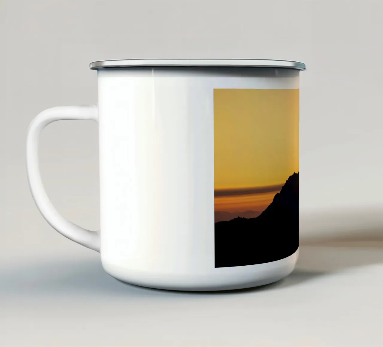 montagna al tramonto tazza in smalto da Earthly Visions