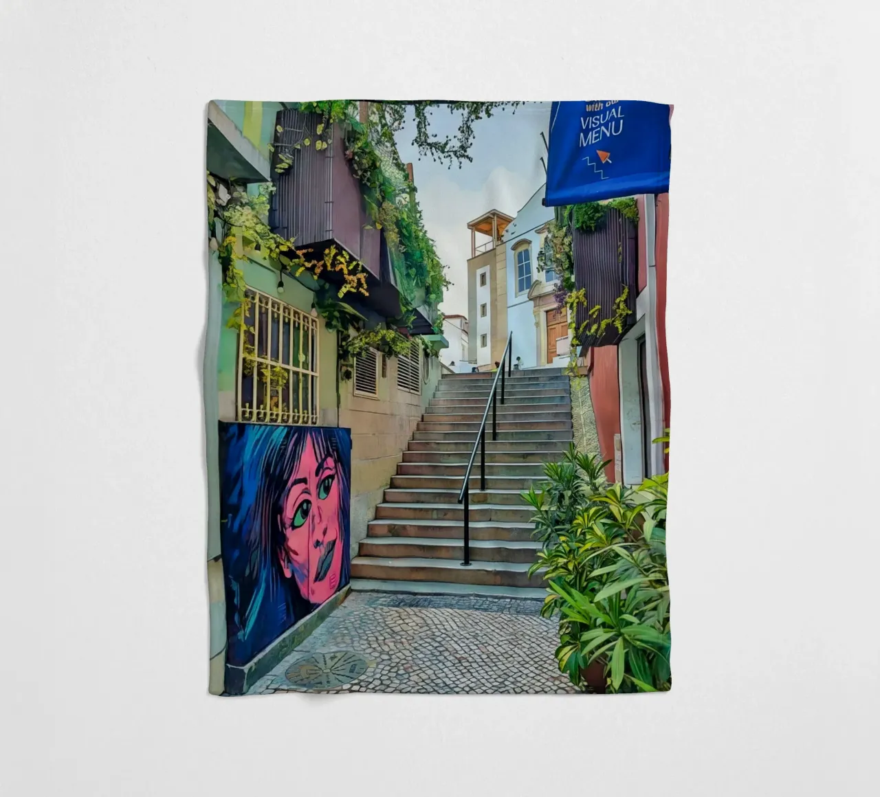 Scala urbana colorata a Cascais, Portogallo, Street Art coperta in pile da Hecate Pim Designs