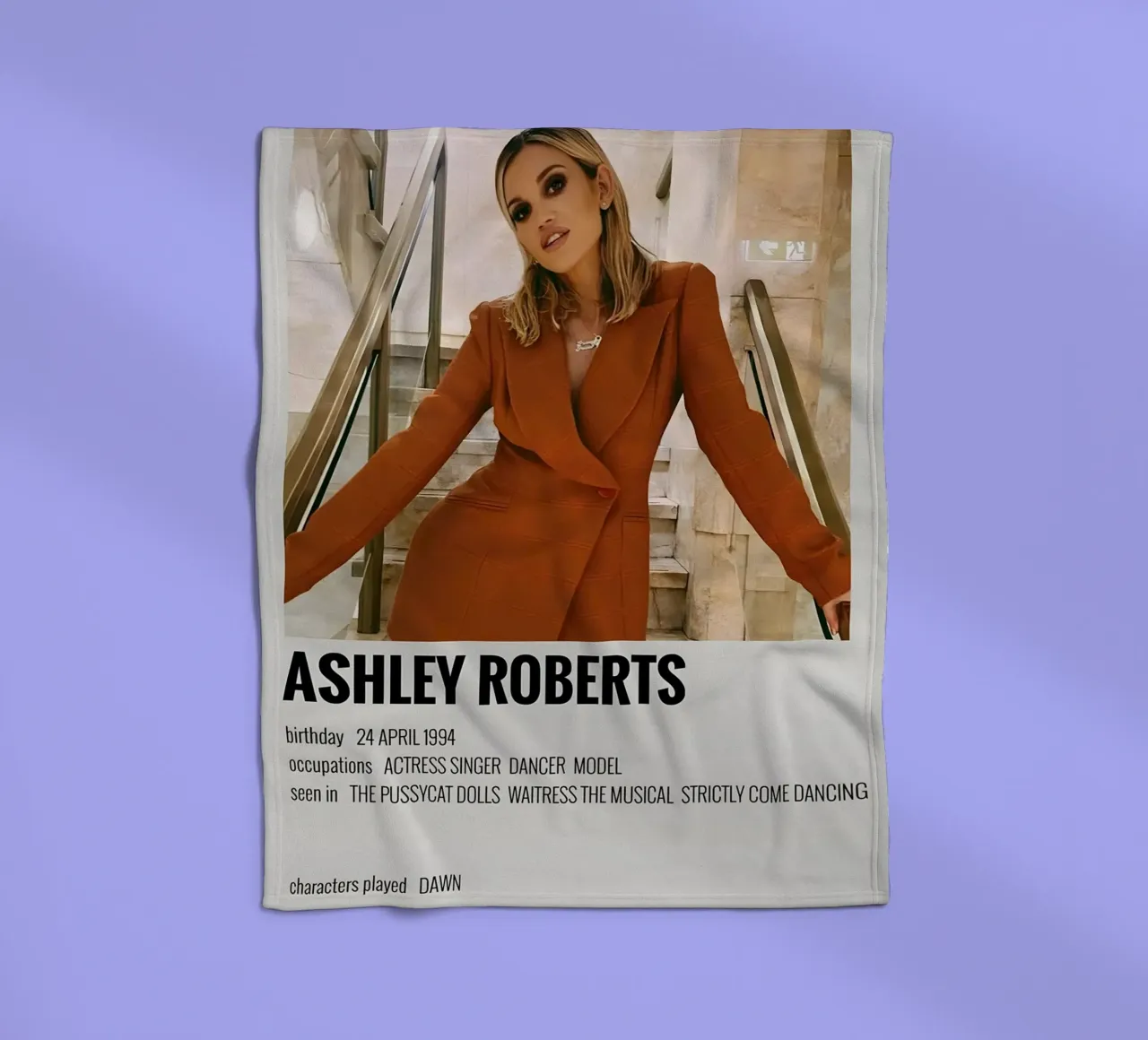 ASHLEY ROBERTS coperta in pile da MVFminimalist