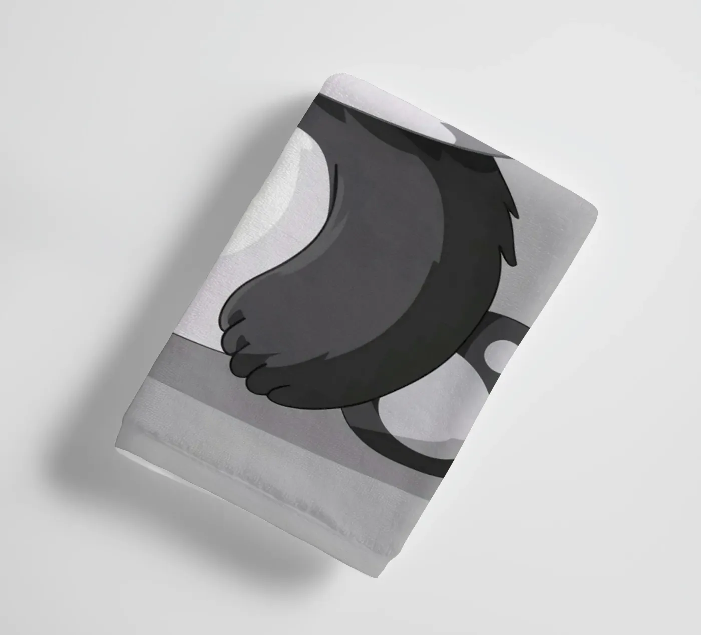 Panda Cuddle badhanddoek van DesignDoodle