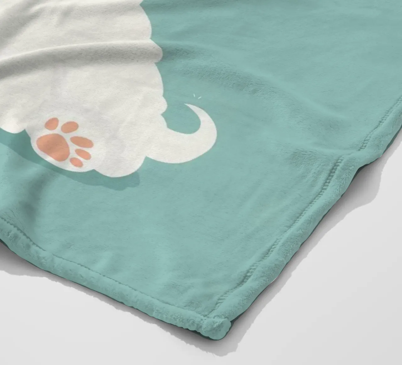 Un Bichon Frise soffice e coccoloso coperta in pile da DesignDoodle