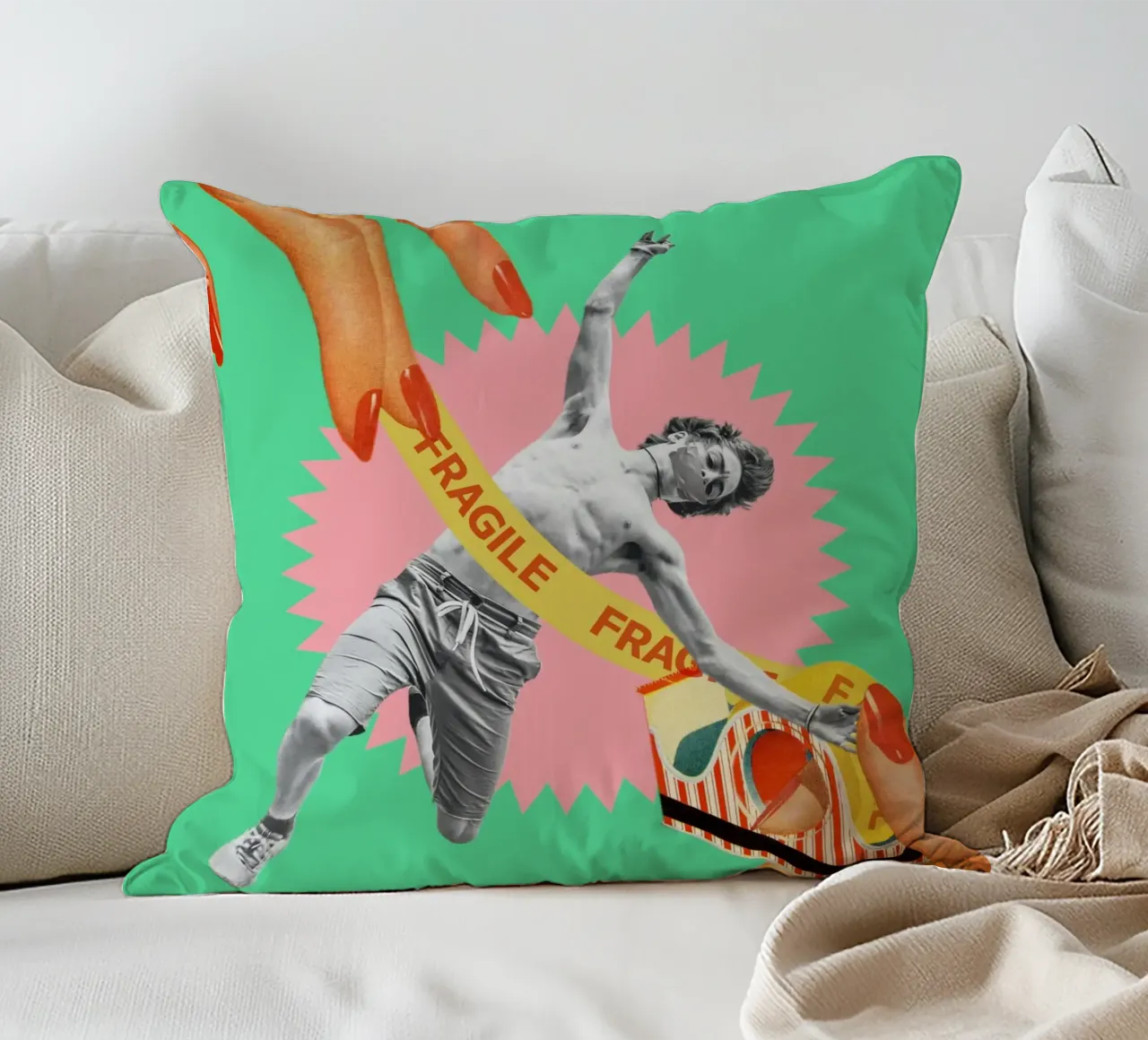 Fragile Masculinity cuscino da MsGonzalez