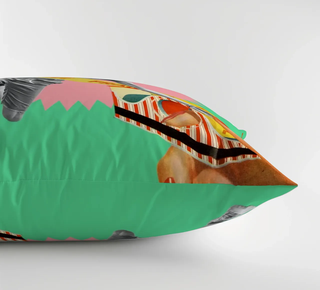 Fragile Masculinity cuscino da MsGonzalez