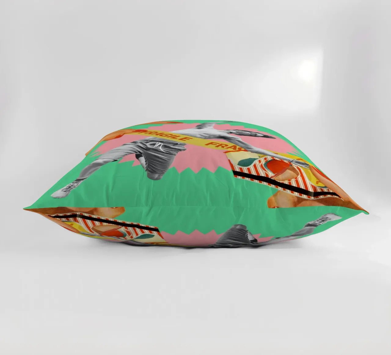 Fragile Masculinity cuscino da MsGonzalez