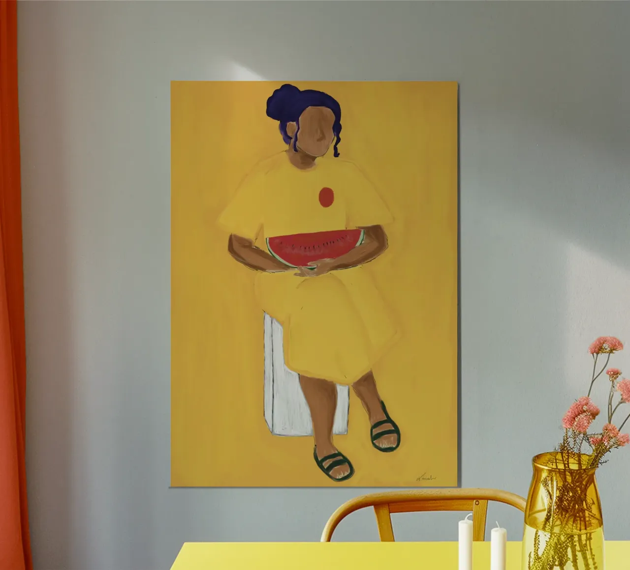 La donna tiene in mano un cocomero poster con telaio in plastica da tainah negreiros