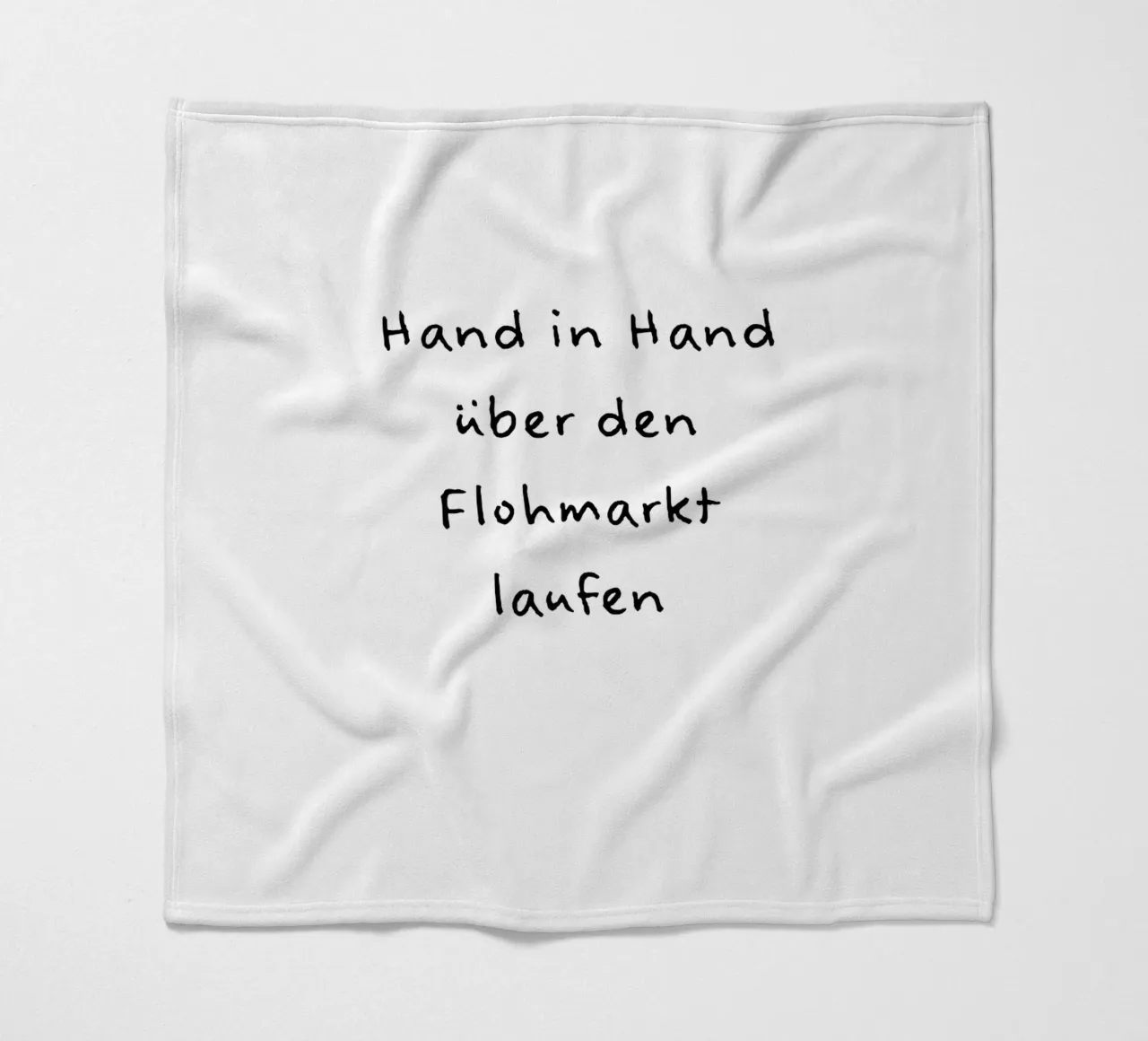 Hand in Hand über den Flohmarkt laufen. coperta in pile da FRICKE DESIGN