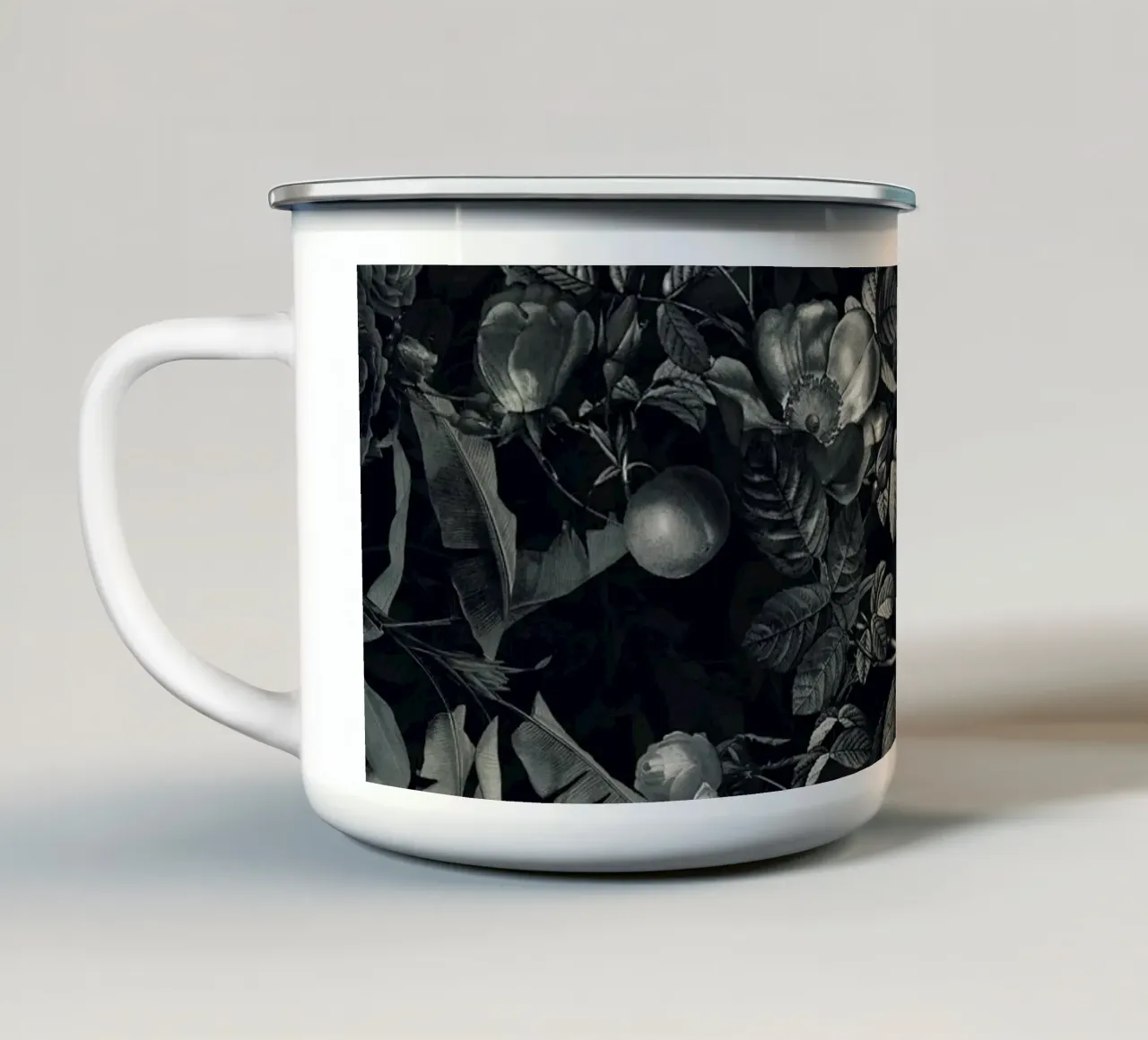 Black Forest III tazza in smalto da burcukorkmazyurek