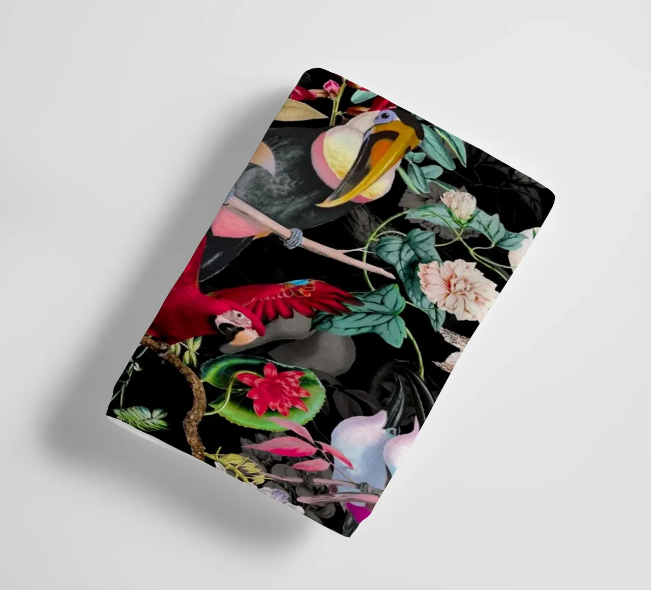 Floral and Birds IX asciugamano da bagno da burcukorkmazyurek