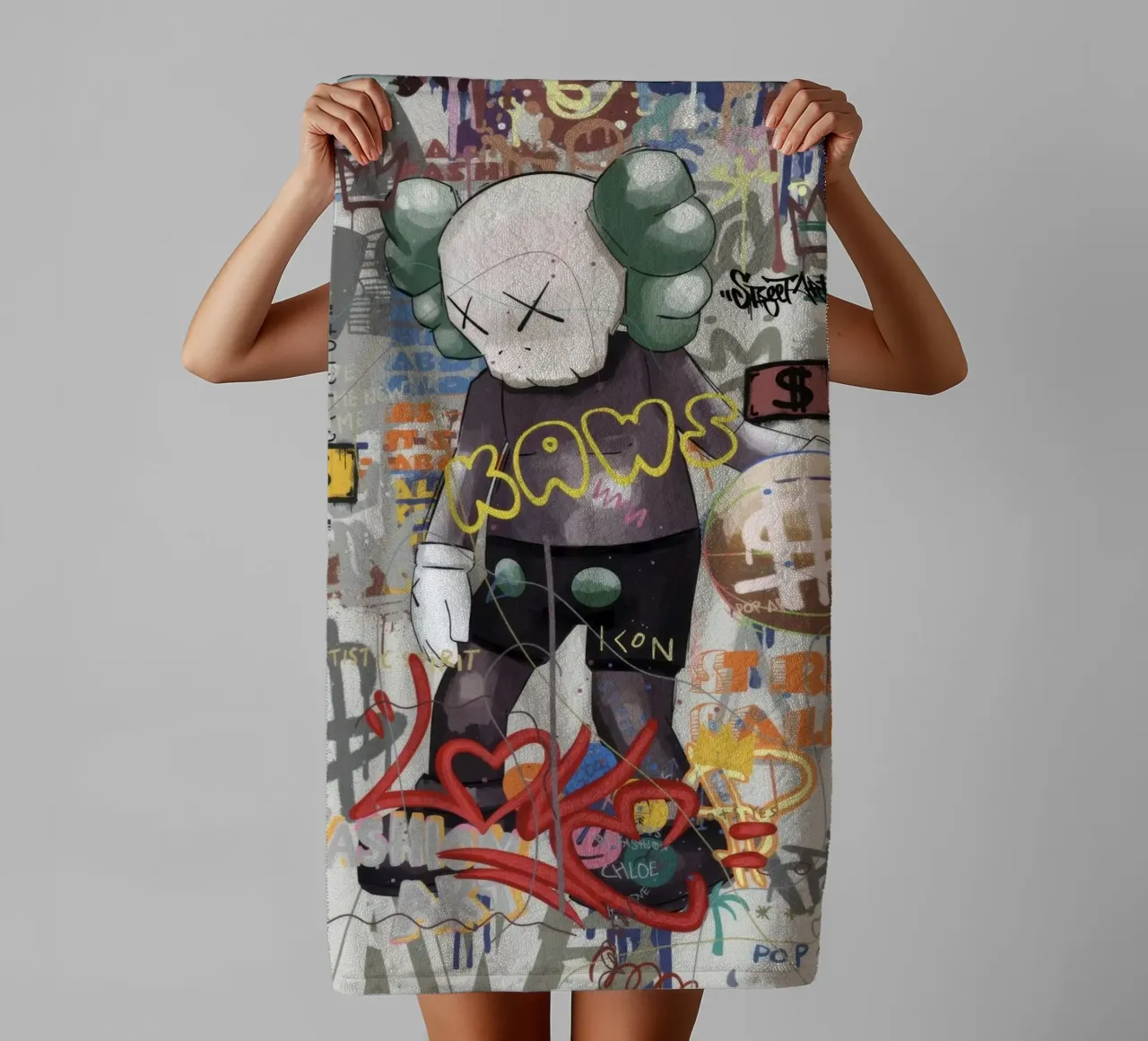 KAWS Character in Graffiti Art asciugamano da bagno da Nando Art
