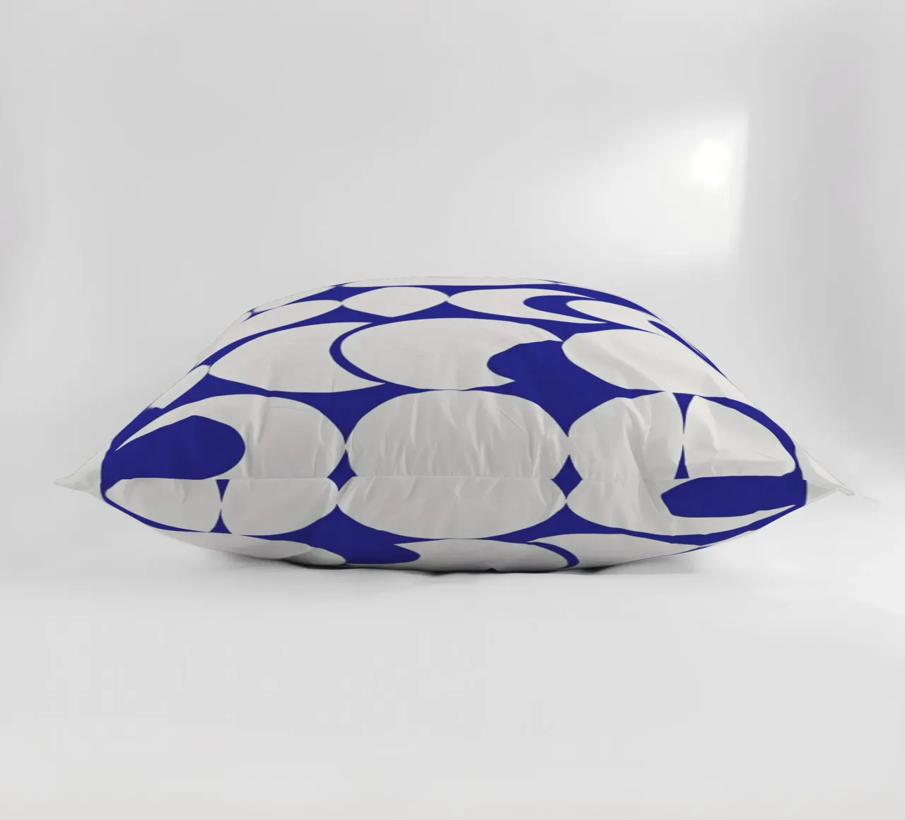 Retro Pattern 3 Kissen von Pure