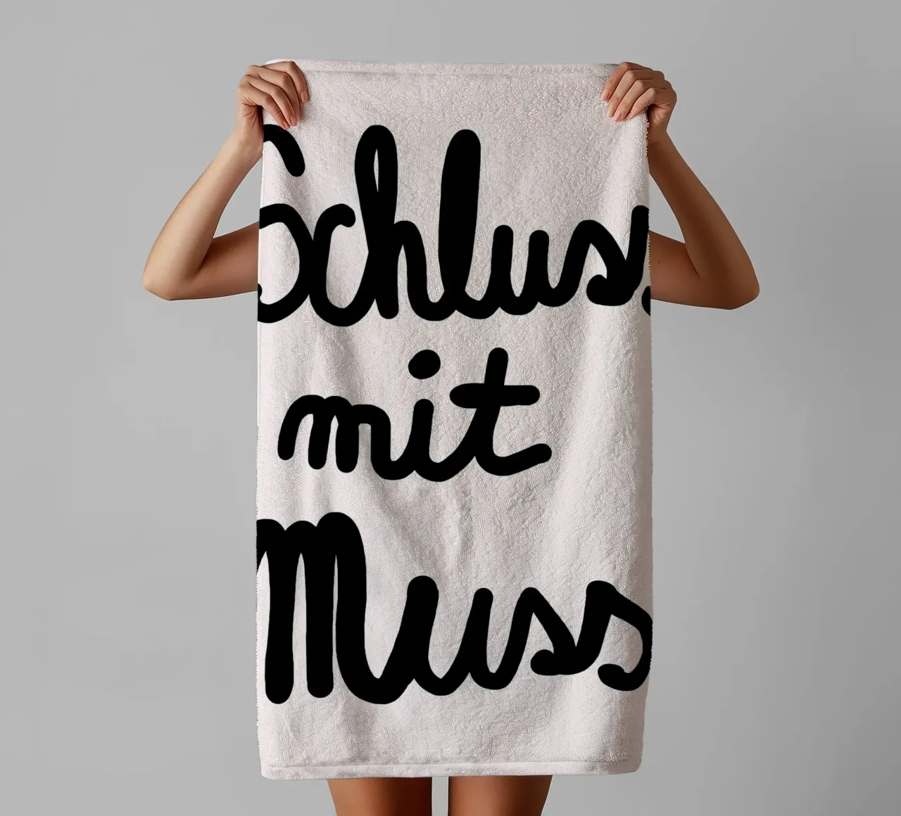 Schluss mit Muss asciugamano da bagno da Hej Ibiza by Ute Arnold