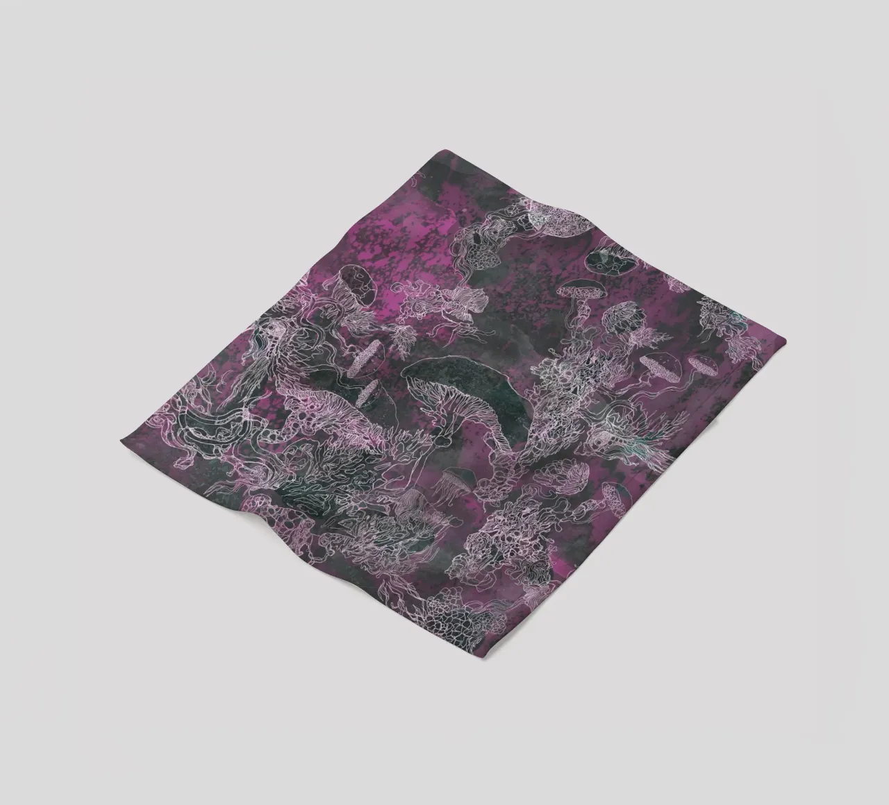 violet mush coperta in pile da Giulio Iurissevich