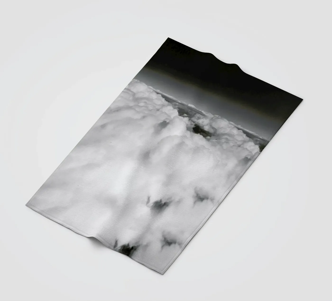 Cotton Candy Clouds Fleecedecke von Sebastian Hilgetag