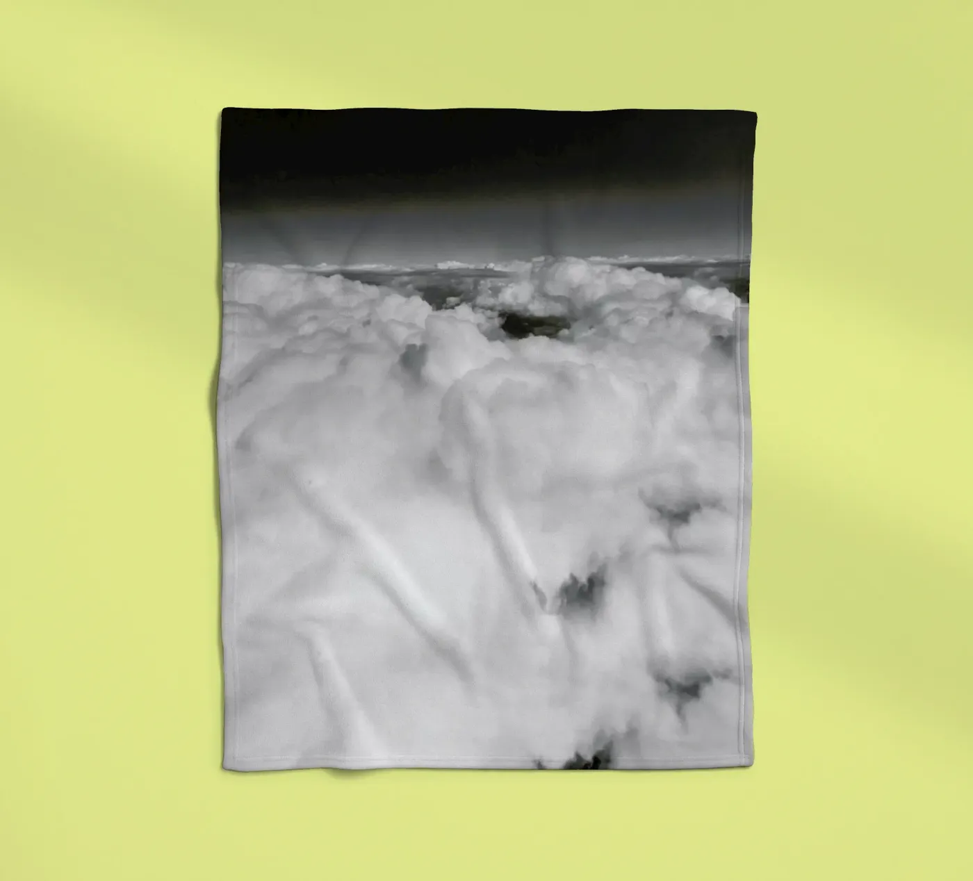 Cotton Candy Clouds Fleecedecke von Sebastian Hilgetag