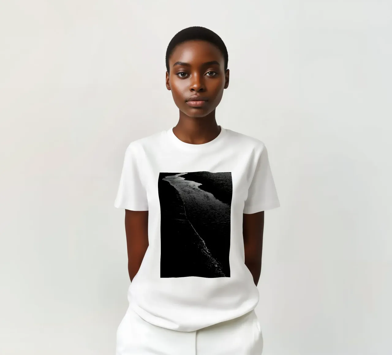 Dark River I T-Shirt von Tal Paz-Fridman