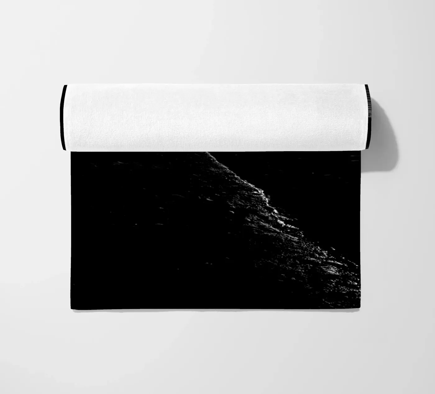 Dark River I telo mare da Tal Paz-Fridman