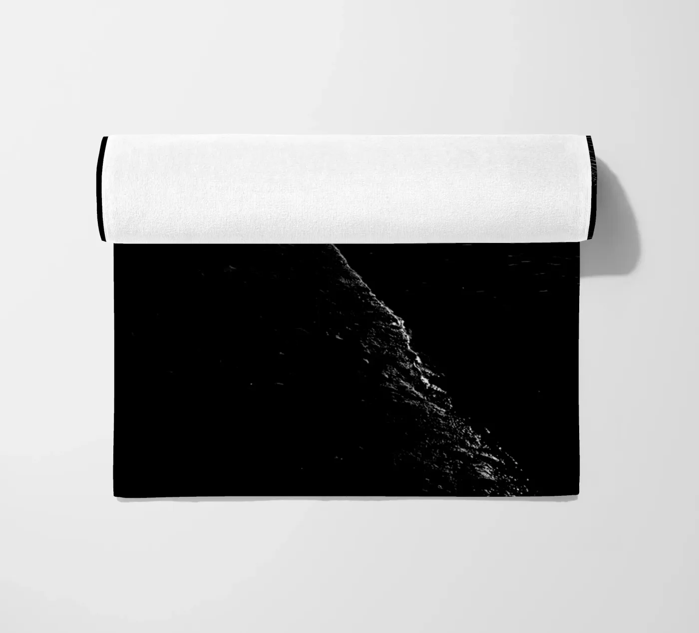 Dark River I telo mare da Tal Paz-Fridman