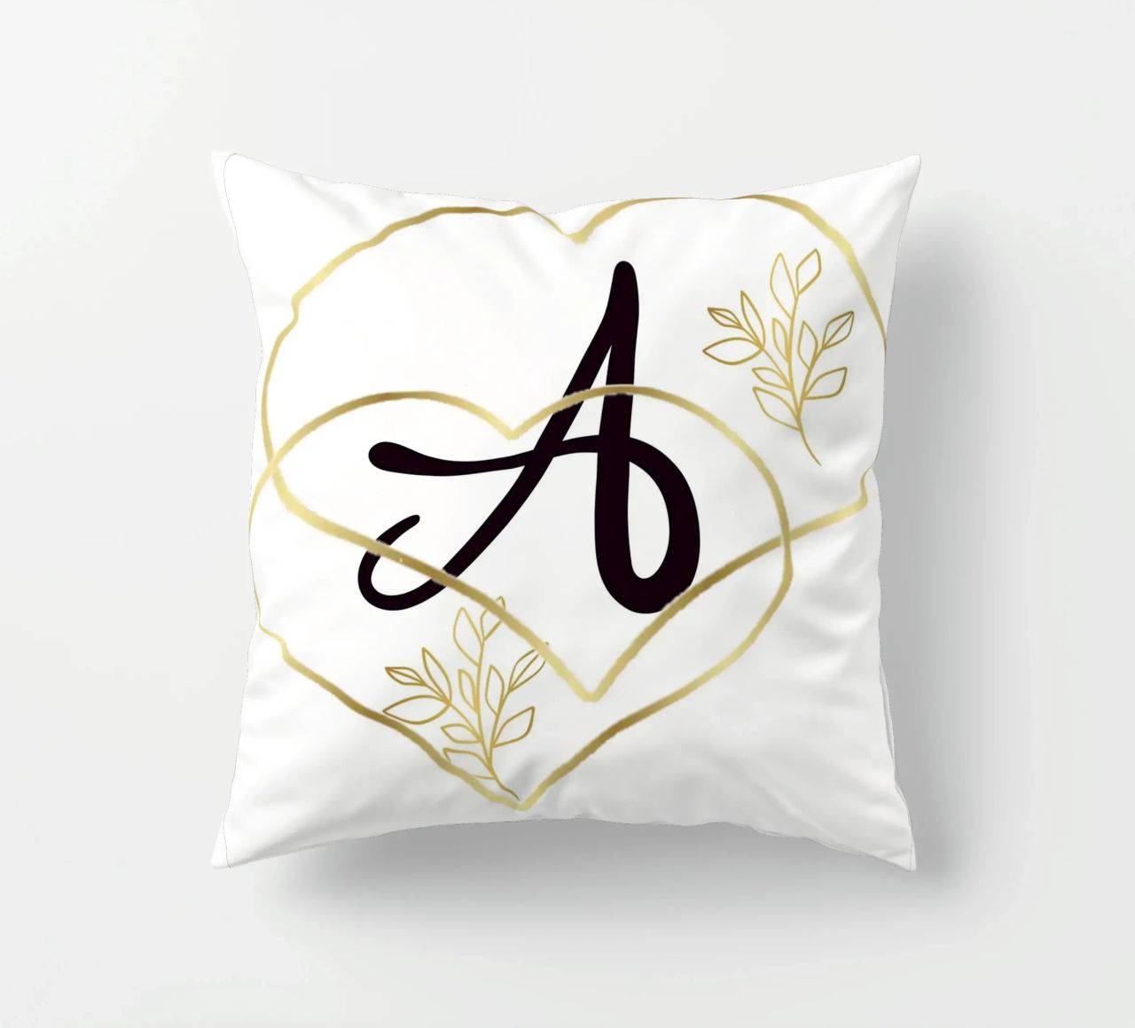 Gouden Hart A Monogram Poster - Minimalistische Muurdecoratie met kussen van nsbdesign