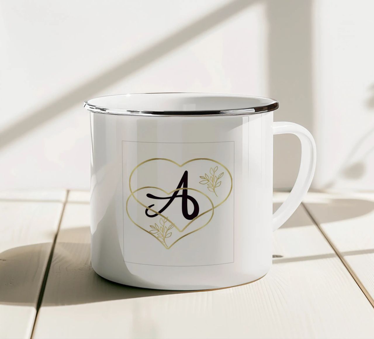Poster con monogramma Golden Heart A - Decorazione da parete minimalista con tazza in smalto da nsbdesign