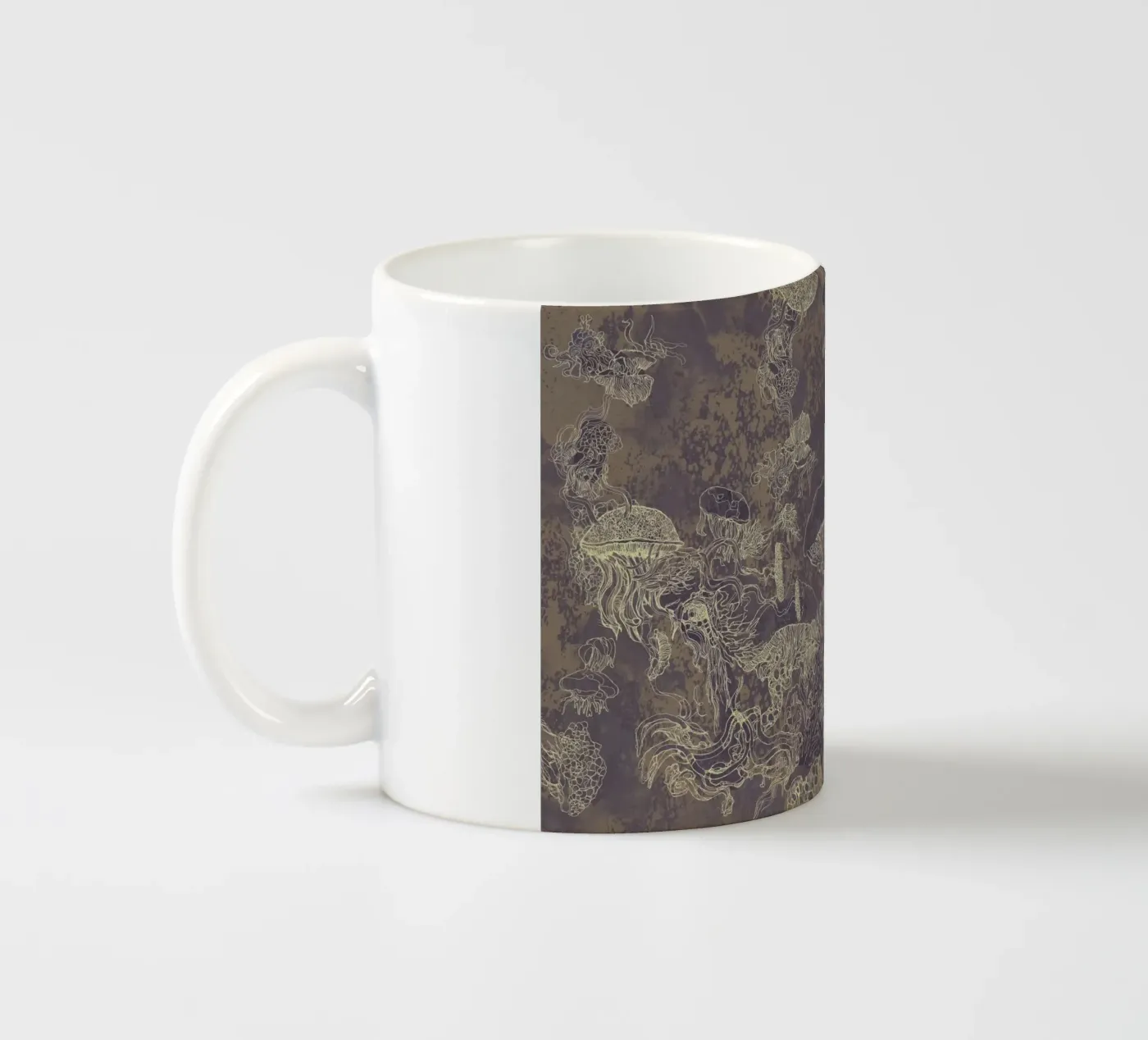 maroon ceramic mug by Giulio Iurissevich