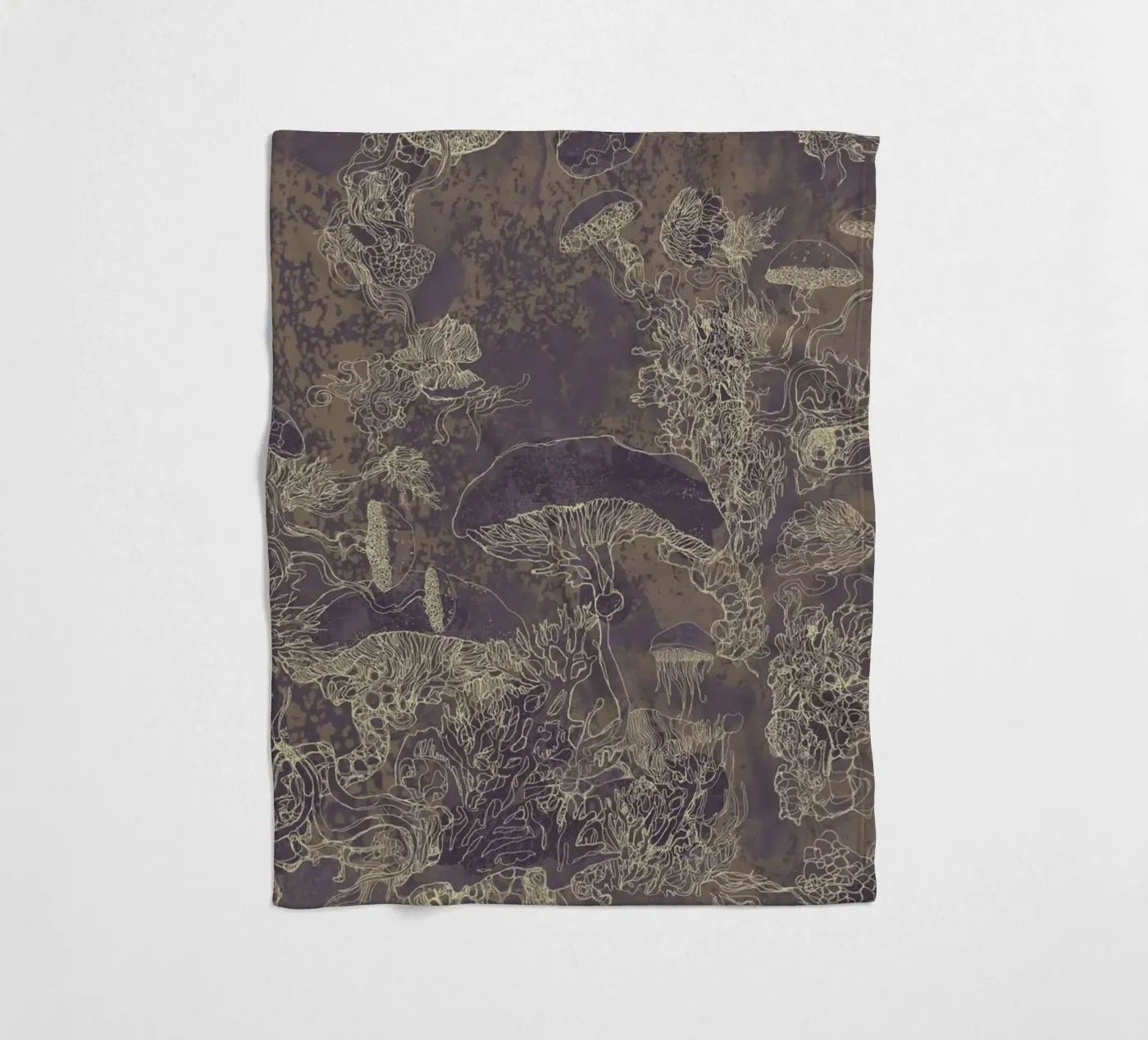 maroon fleecedeken van Giulio Iurissevich