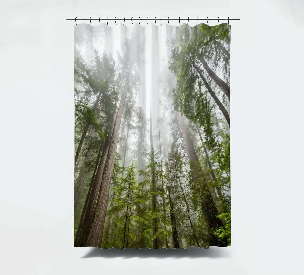 foresta di alberi ad alto fusto tenda da doccia da Earthly Visions