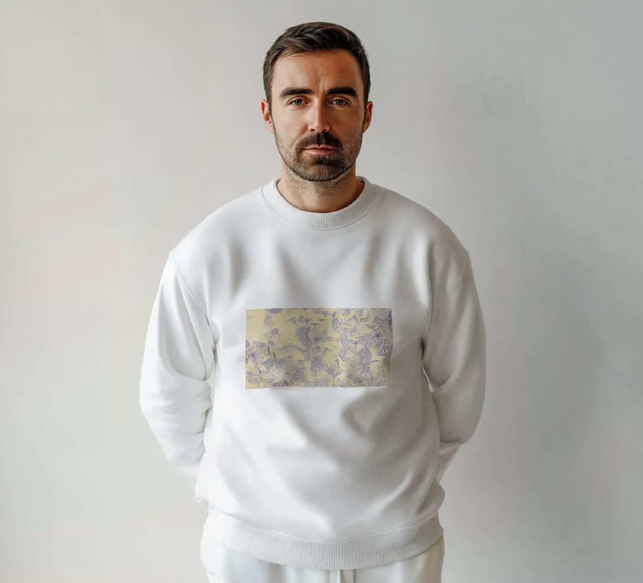 cream mushr Sweatshirt von Giulio Iurissevich
